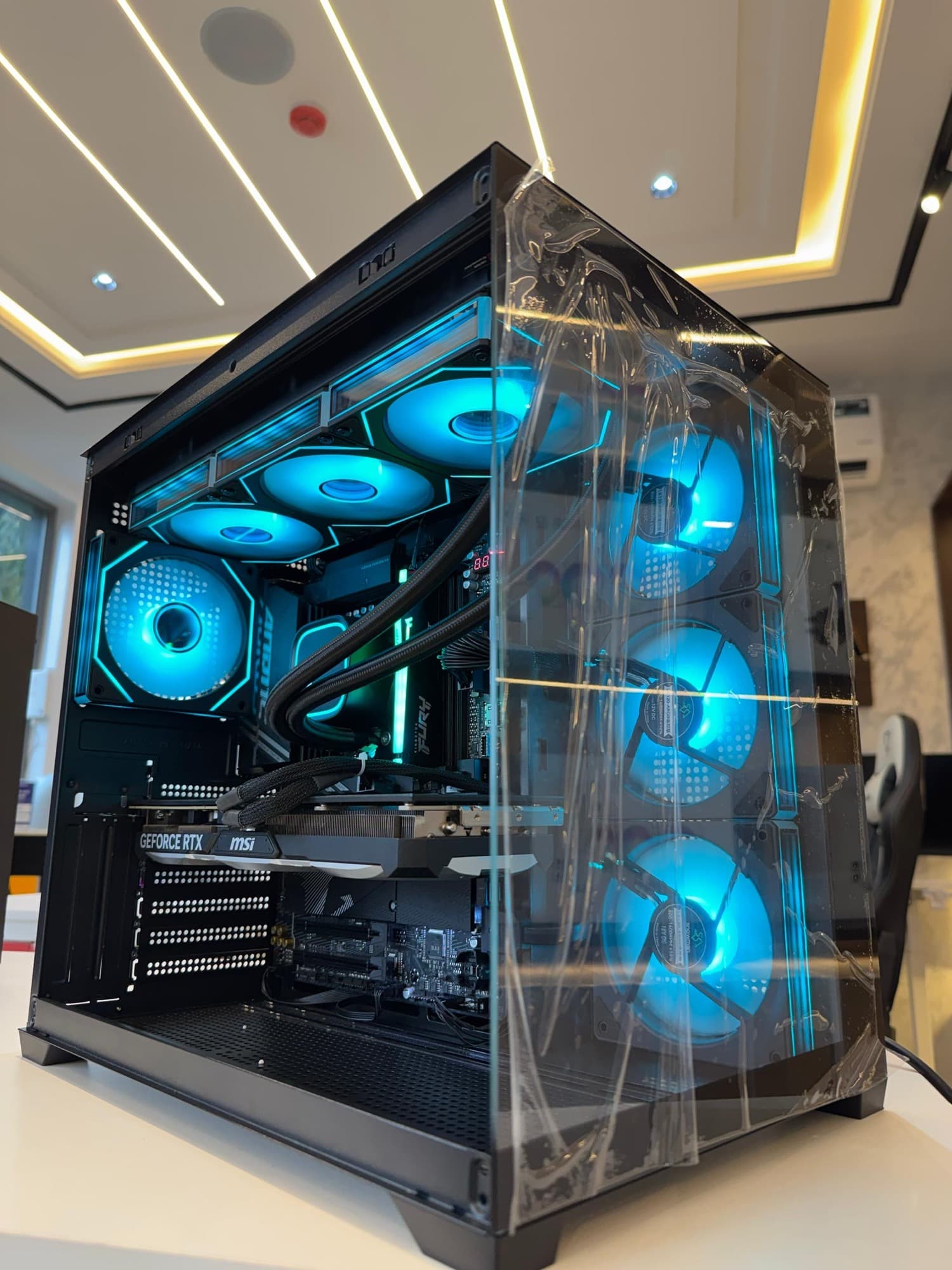 Flagship 5070